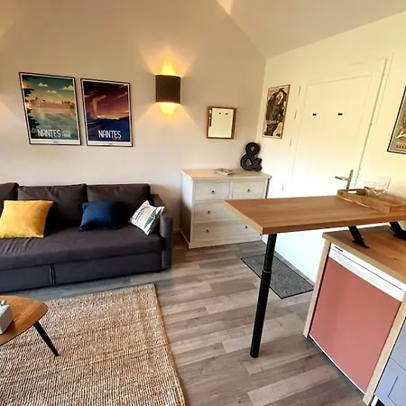 Jolie Maison Pleine Nature, 1-4 P, Parking Gratuit La Chapelle-Sur-Erdre